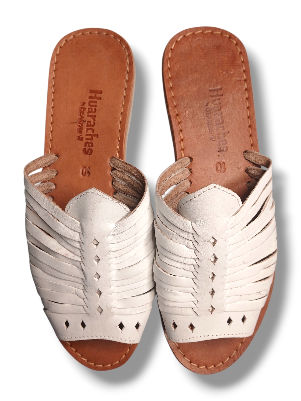 Bearpaw White Leather Huarache Sandals Size 10